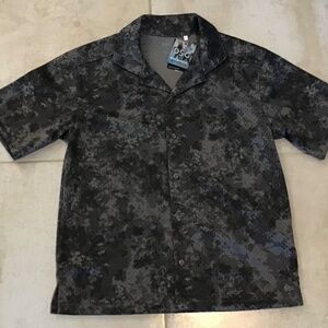 NWT DSG Mens Size Small Grey Blurred Floral‎ Short Sleeve Mesh Button Up Shirt
